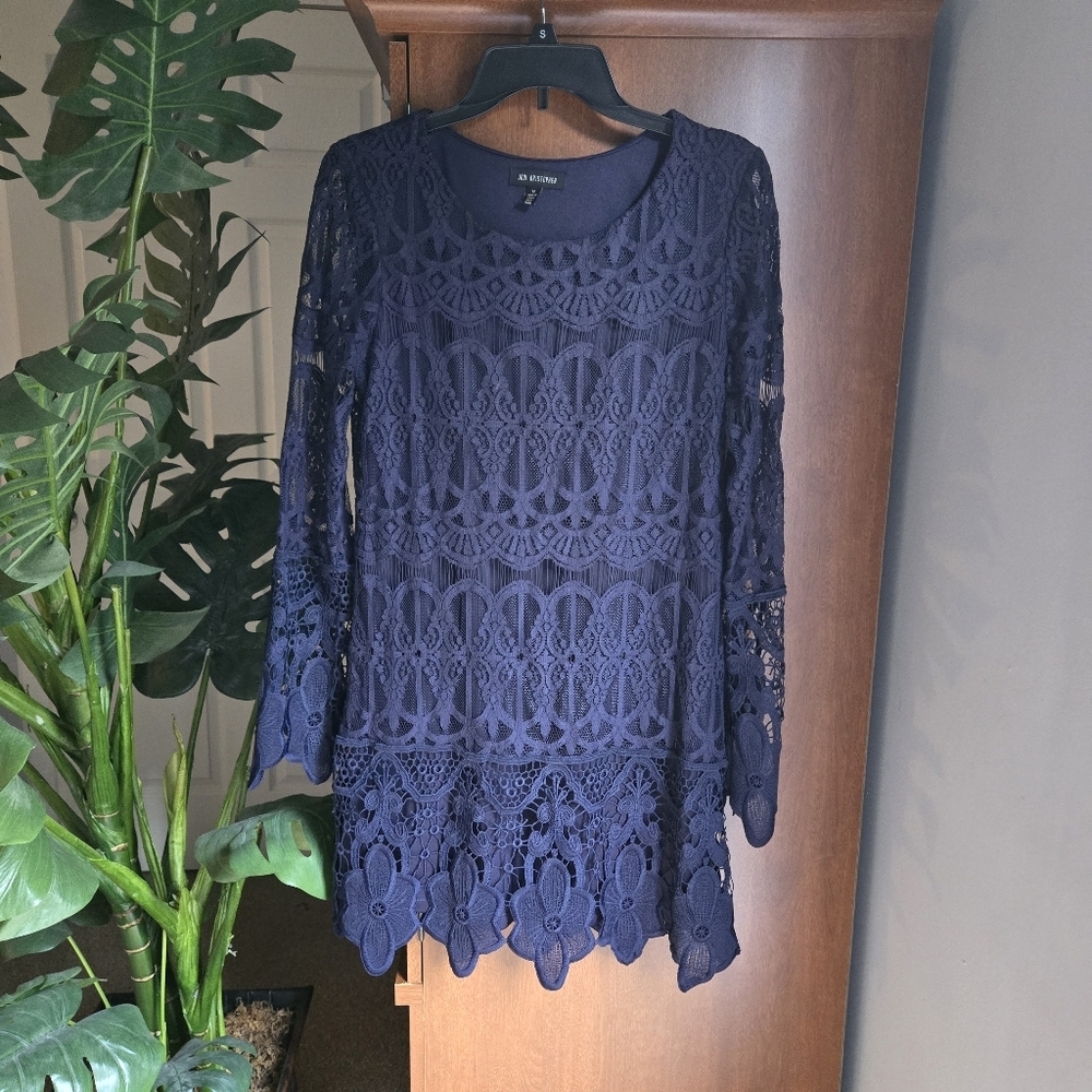 Jodi Kristopher Navy Blue Lace Long Sleeve Crew Neck Dress